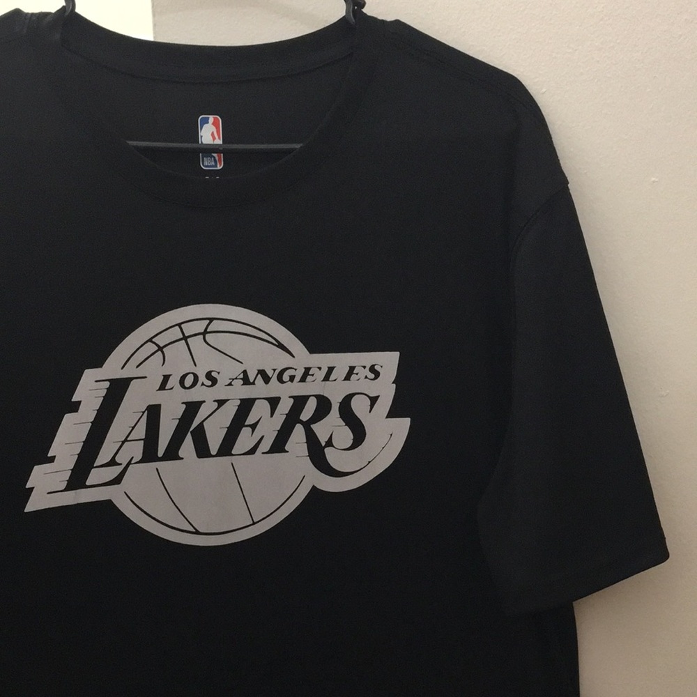 NBA (Los Angeles Lakers)- Black Tee w/ Silver Logo